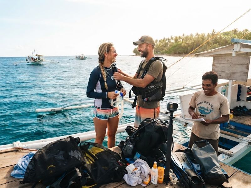preparation whale shark trip